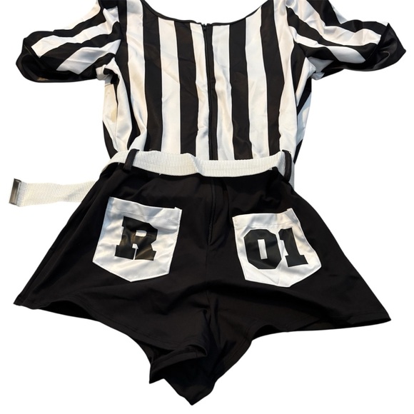 Leg Avenue Women’s No Rules Referee Halloween Costume Romper Set – Medium - Picture 3 of 4